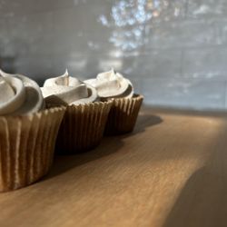 Laine's Gluten Free Bakery