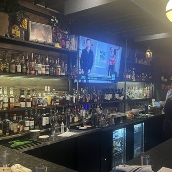 Edacious - New American Near Me - Avon Lake, Ohio