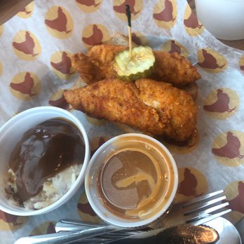 Joella's Hot Chicken - Indianapolis - Southern Near Me - Indianapolis, Indiana