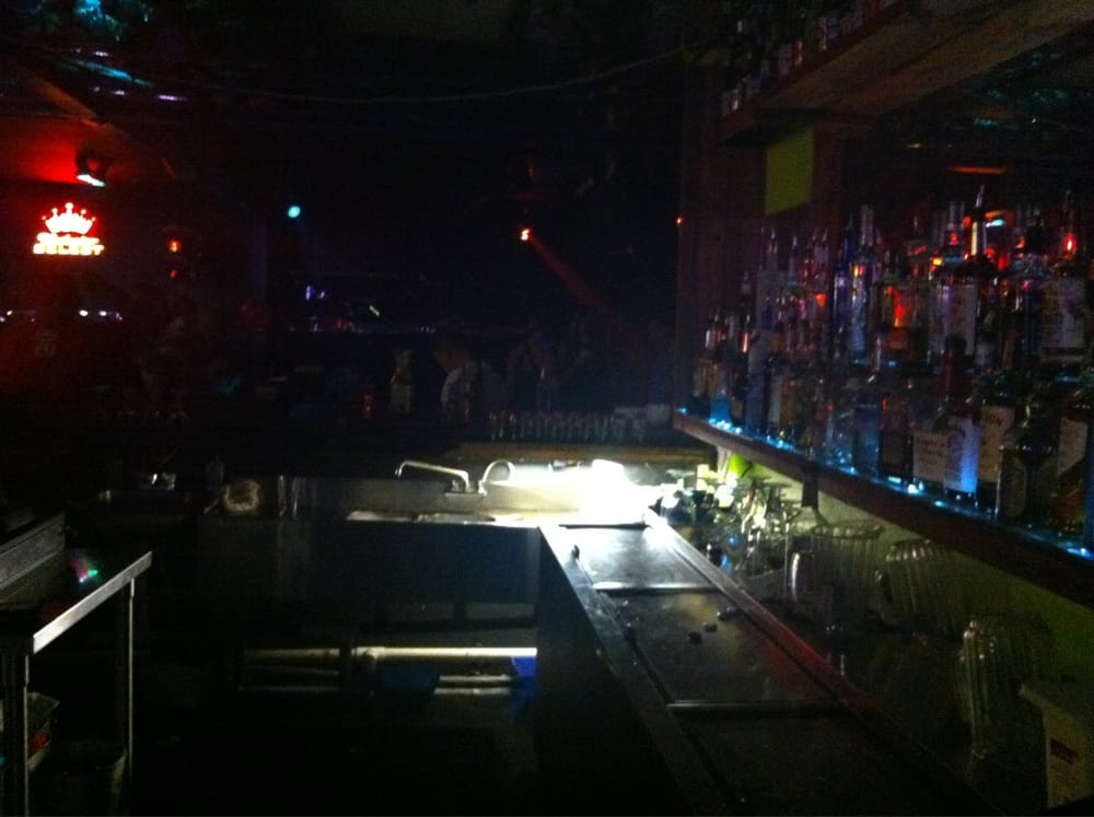 CLOUD 9 SPORTS BAR 5251 Timberhill, San Antonio, Texas Sports Bars Phone Number Yelp