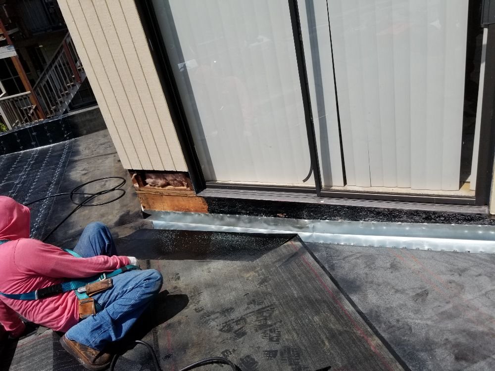 Slide of The Last Detail Roofing