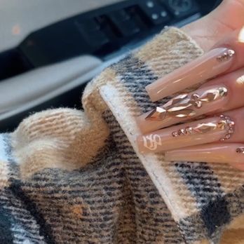 J & J Nail Studio - Nail Salons Near Me - Perris, California