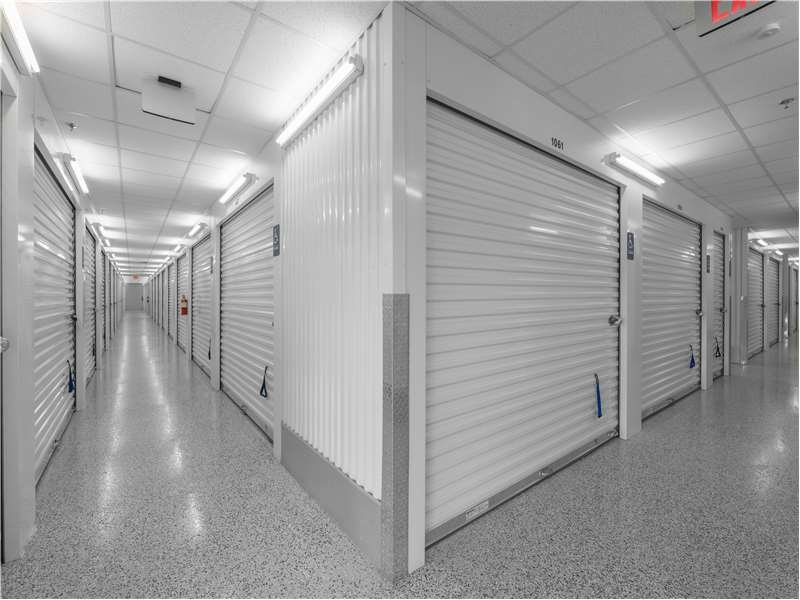 EXTRA SPACE STORAGE Updated May 2024 Yelp