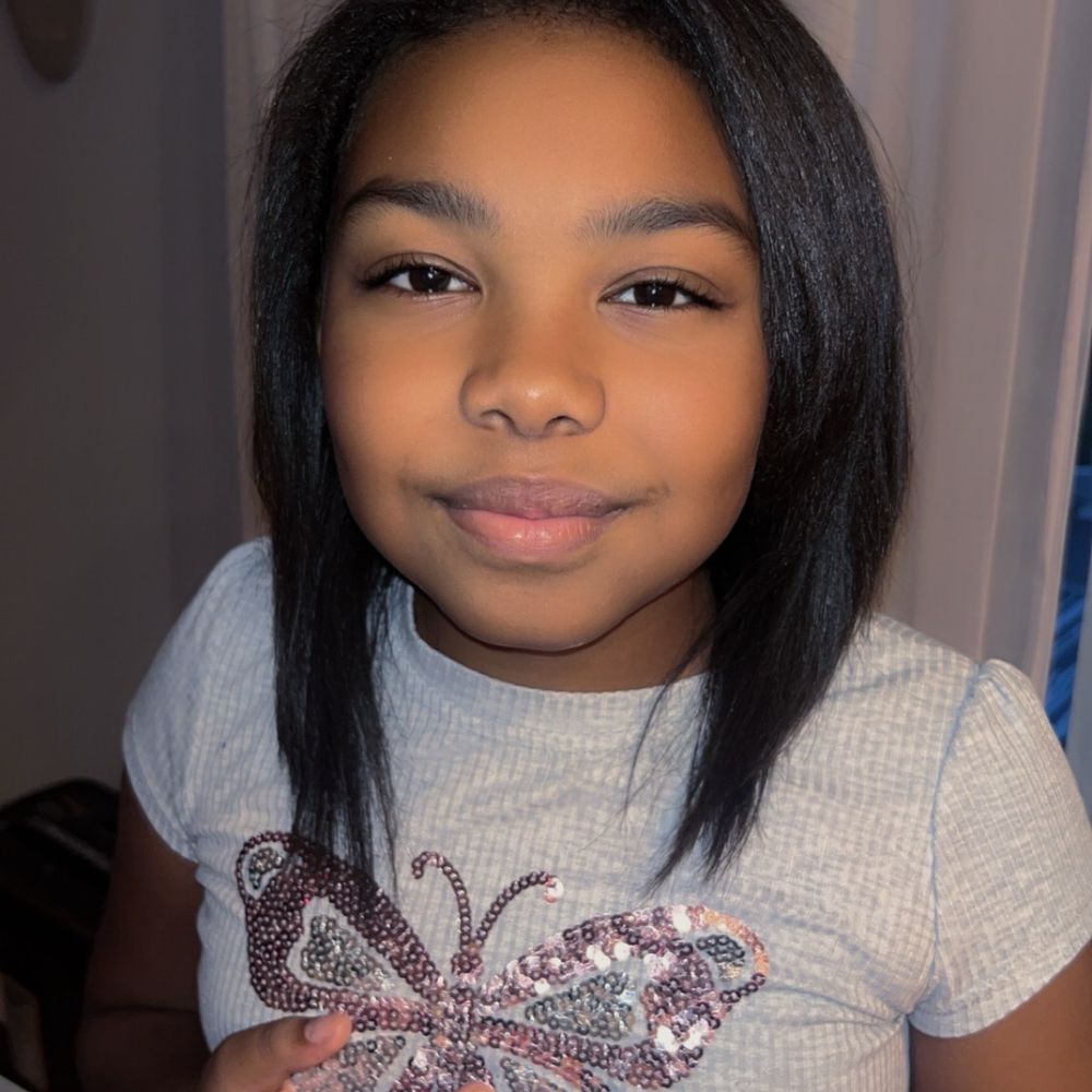 La Perla - Wash, blow dry, trim and flat iron. - Hair Salons Near Me - Waldorf, Maryland La Perla - Wash, blow dry, trim and flat iron. - Hair Salons Near Me - Waldorf, Maryland