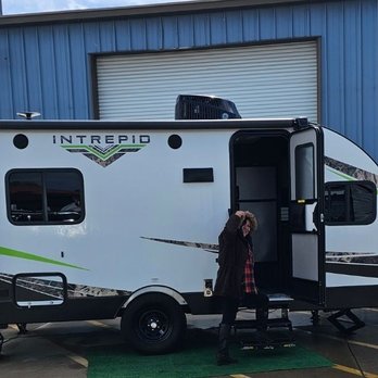 Range RV Center - RV Dealers Near Me - Hesperia, California Range RV Center - RV Dealers Near Me - Hesperia, California