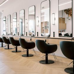 BOND Salon - Midtown - The Captivating Interior of BOND Salon (Midtown) - Hoboken, NJ