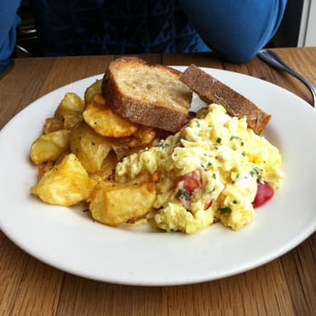 Plow - Soft Scramble - Breakfast & Brunch Near Me - San Francisco, California