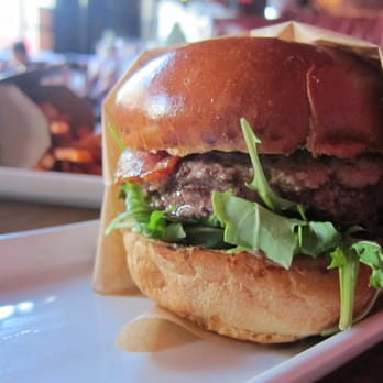 25 Degrees - #1 burger - Burgers Near Me - Los Angeles, California