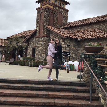 Uncorked Tours - Sister Tour - Wine Tours Near Me - Temecula, California Uncorked Tours - Sister Tour - Wine Tours Near Me - Temecula, California