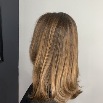 Salon Simis - Balayage by Anderson - Hair Extensions Near Me - Fairfax, Virginia Salon Simis - Balayage by Anderson - Hair Extensions Near Me - Fairfax, Virginia