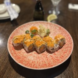 Siam Thai Restaurant - Spicy Salmon Roll