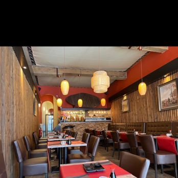 Marpha Sushi - Sushi Bars Near Me - Bruges, VWV