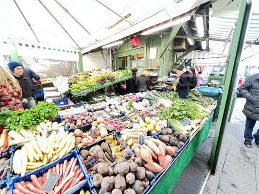 Viktualienmarkt 6 by null