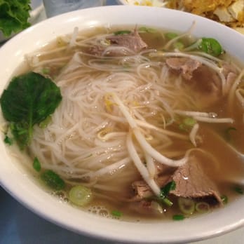 Binh Duong - Rare beef pho! - Vietnamese Near Me - Bloomfield, New Jersey