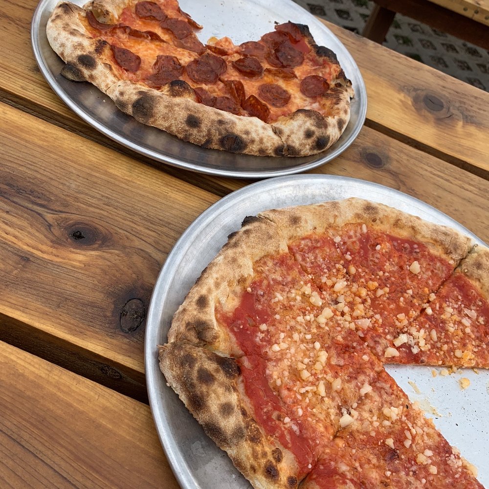 Boone Dog Pizza - Pepperoni and spicy (some name I can't remember. Had chili sauce and garlic on top I think ‍, it was delicious) - Pizza Near Me - Sisters, Oregon