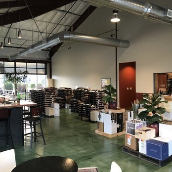 WineSneak - Wine Bars Near Me - San Luis Obispo, California WineSneak - Wine Bars Near Me - San Luis Obispo, California