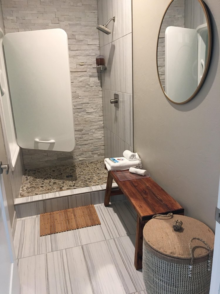 THE FLOAT SPA 28 Photos & 13 Reviews Float Spa 5730 N Classen