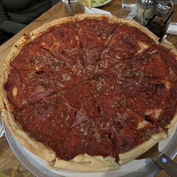 Giordano's - Pizza Near Me - Chicago, Illinois