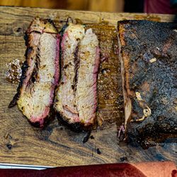 Hollis Texas Style BBQ - Prime beef Brisket