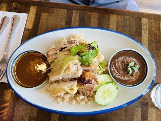 Chicken and Co ข้าวมันไก่ by null