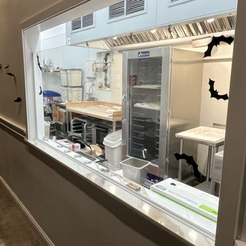 Dutch Door Donuts - There is a window you can watch your order cooking. - Coffee & Tea Near Me - Healdsburg, California Dutch Door Donuts - There is a window you can watch your order cooking. - Coffee & Tea Near Me - Healdsburg, California