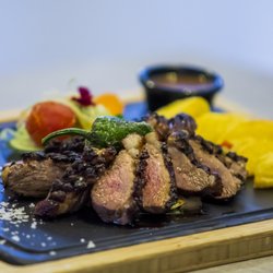 Vela Beach - Magret Pato  Vela Beach Torrevieja