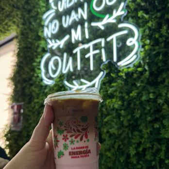 Con Azucar cafe - Coffee & Tea Near Me - Bakersfield, California