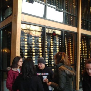 District Winery - Entrance foyer - Wineries Near Me - Washington, DC, District of Columbia