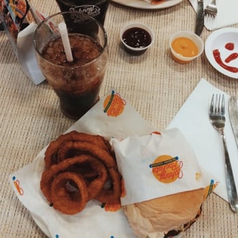 Johnny Rockets - Burgers Near Me - Santiago, RM Johnny Rockets - Burgers Near Me - Santiago, RM