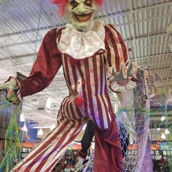 Spirit Halloween - And him too..