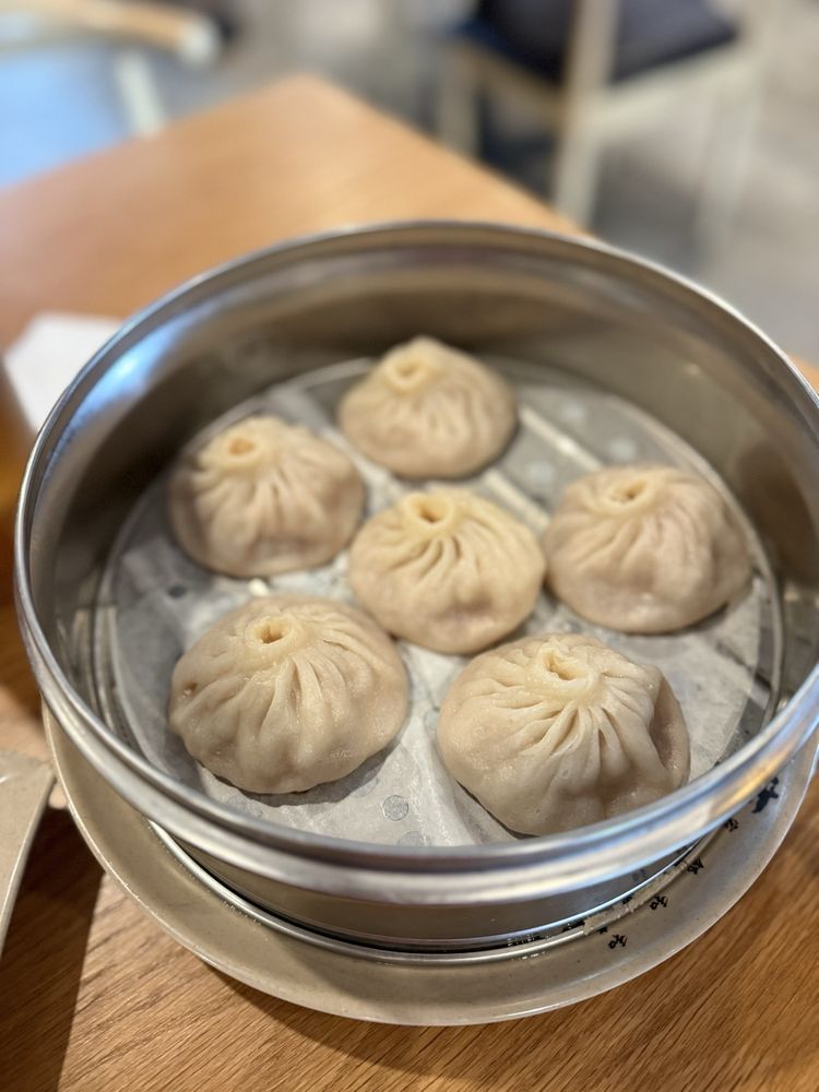 OX2 Buns & Noodles