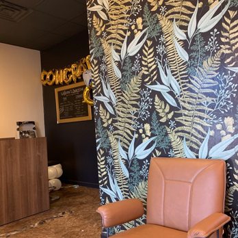 The Bronze Bar - Sitting area - Spray Tanning Near Me - Scottsdale, Arizona The Bronze Bar - Sitting area - Spray Tanning Near Me - Scottsdale, Arizona