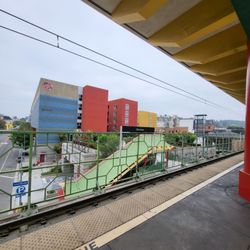 Chinatown Station - Train platform on the third level