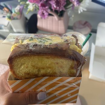 Egg Tuck - Breakfast & Brunch Near Me - West Hollywood, California Egg Tuck - Breakfast & Brunch Near Me - West Hollywood, California