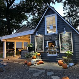 Restaurant Outside