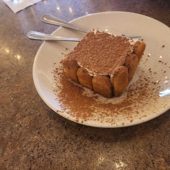 Spaghetti Eddie's Cucina Italiana - Tiramisú - Italian Near Me - Glendora, California Spaghetti Eddie's Cucina Italiana - Tiramisú - Italian Near Me - Glendora, California