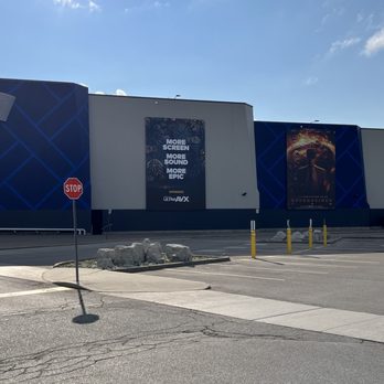 Cineplex Cinemas Vaughan - The right side of the new exterior paint job. - Cinema Near Me - Vaughan, Ontario