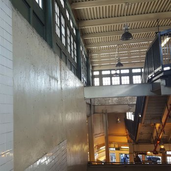 MTA - Franklin Avenue Shuttle - Public Transportation Near Me - Brooklyn, New York