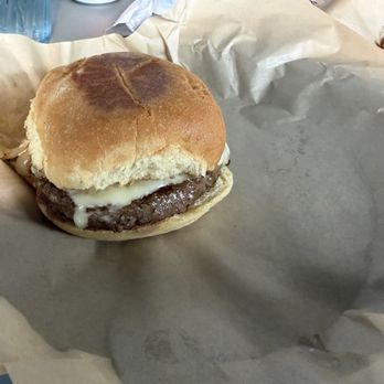 River House - Burger - Beer Bar Near Me - Kansas City, Missouri River House - Burger - Beer Bar Near Me - Kansas City, Missouri
