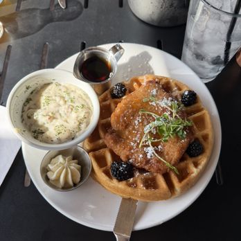 Brunch - Kitchen & Cocktails - Chicken & waffles - Breakfast & Brunch Near Me - Cave Creek, Arizona