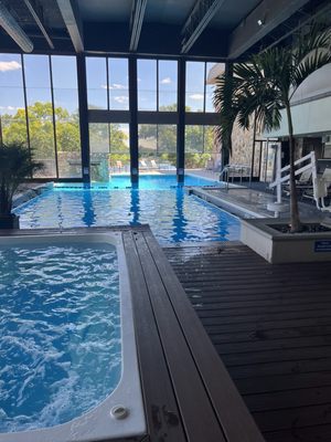 The Lodge of Four Seasons by null