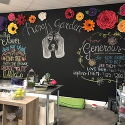 Roxy's Garden - We Deliver!