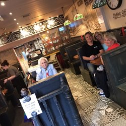 Maggie Mays - This is a nice little cafe.