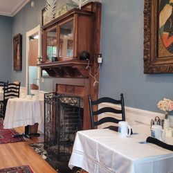 The Riverdale Inn