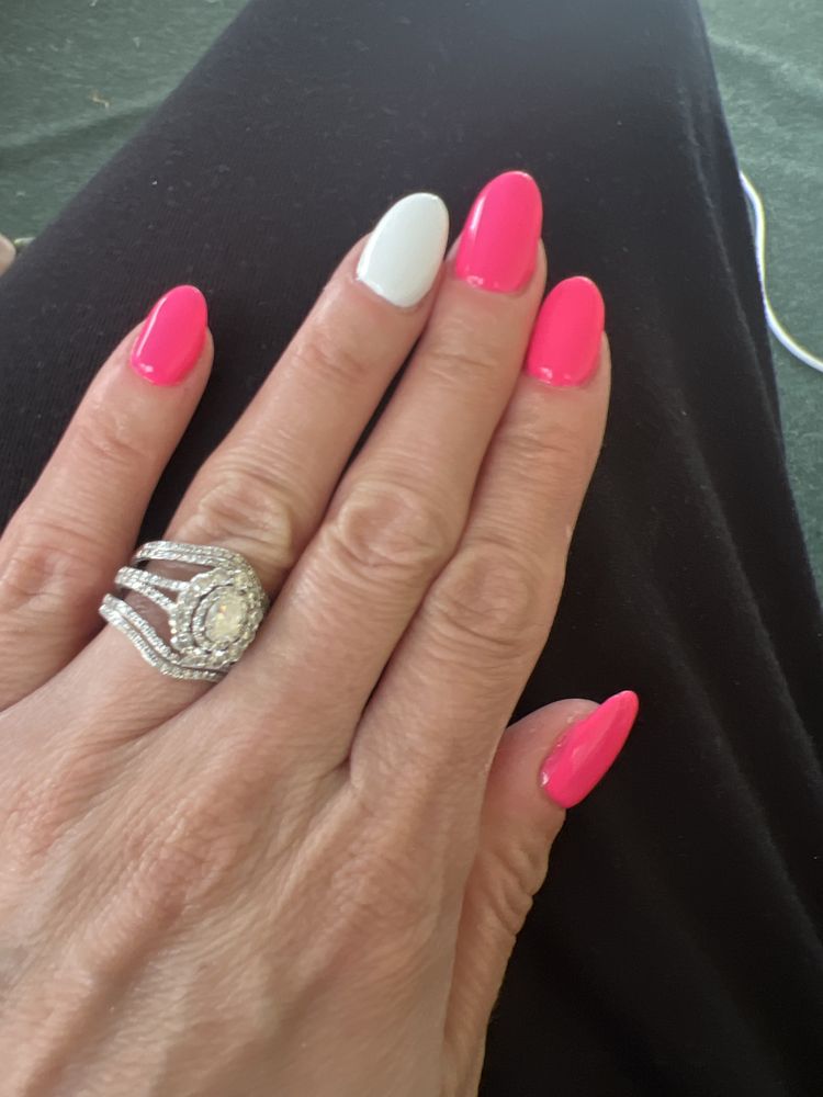 TOP TEN NAILS 53 Photos 43 Town And Country Dr, Fredericksburg