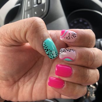 Nails & Beyond - Nail Salons Near Me - Los Angeles, California