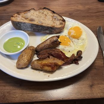 The Dutchess - Big breakfast - Cafes Near Me - Ojai, California The Dutchess - Big breakfast - Cafes Near Me - Ojai, California