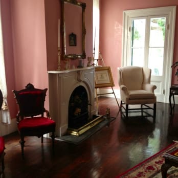 John Denham House Bed and Breakfast - The palor - Bed & Breakfast Near Me - Monticello, Florida John Denham House Bed and Breakfast - The palor - Bed & Breakfast Near Me - Monticello, Florida