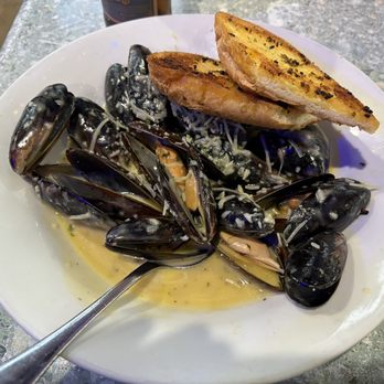 Kacey's Seafood - Steamed Mussels Appetizer - Seafood Near Me - Sarasota, Florida Kacey's Seafood - Steamed Mussels Appetizer - Seafood Near Me - Sarasota, Florida