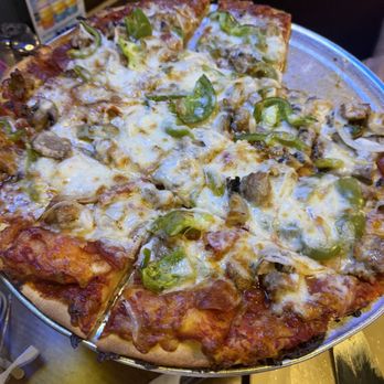 Chicago Pizza - The Chicago 14" thin crust - Pizza Near Me - Cape Coral, Florida